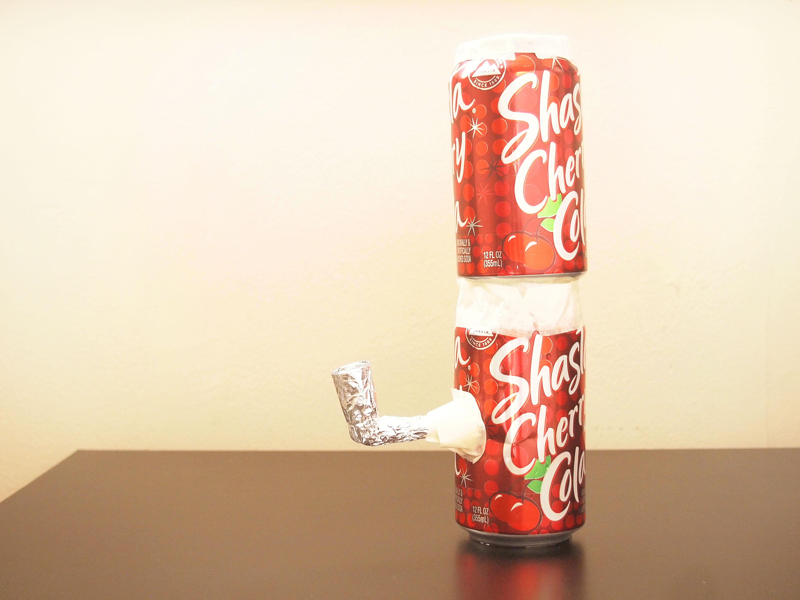 How to Make a Pipe from a Soda Can