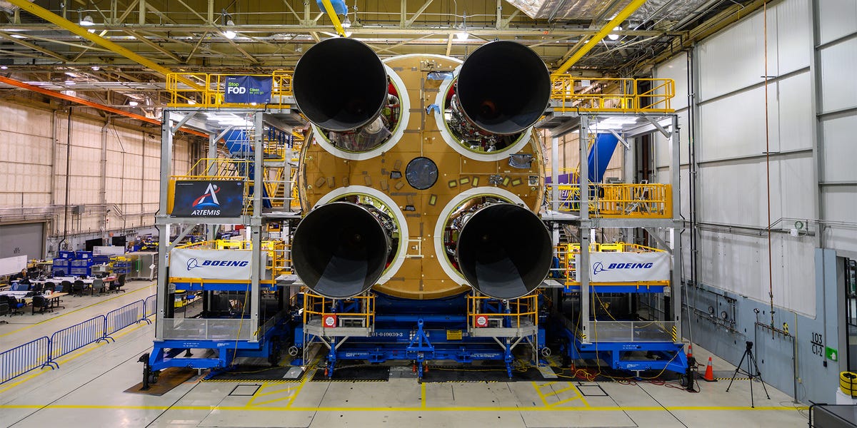 Can the RS-25, a Retired Shuttle Engine, Take Us to Mars?