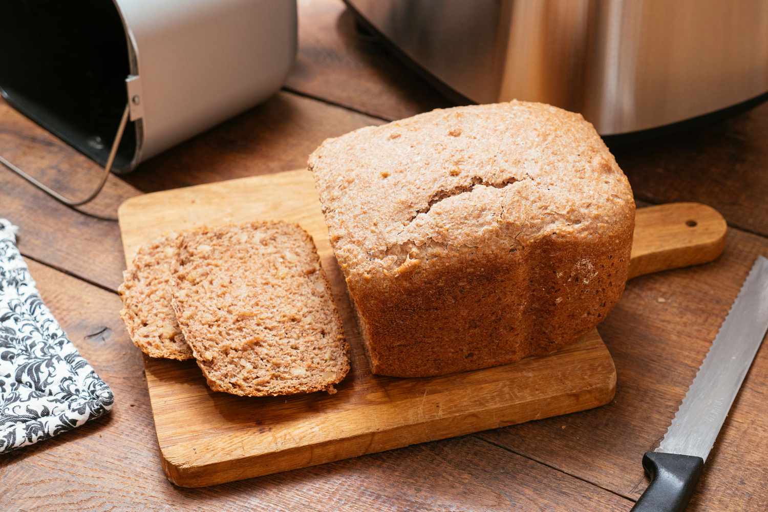 Oatmeal Bread With Molasses and Honey Recipe