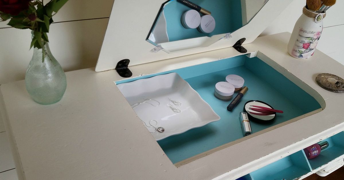 Repurposed Singer Sewing Machine