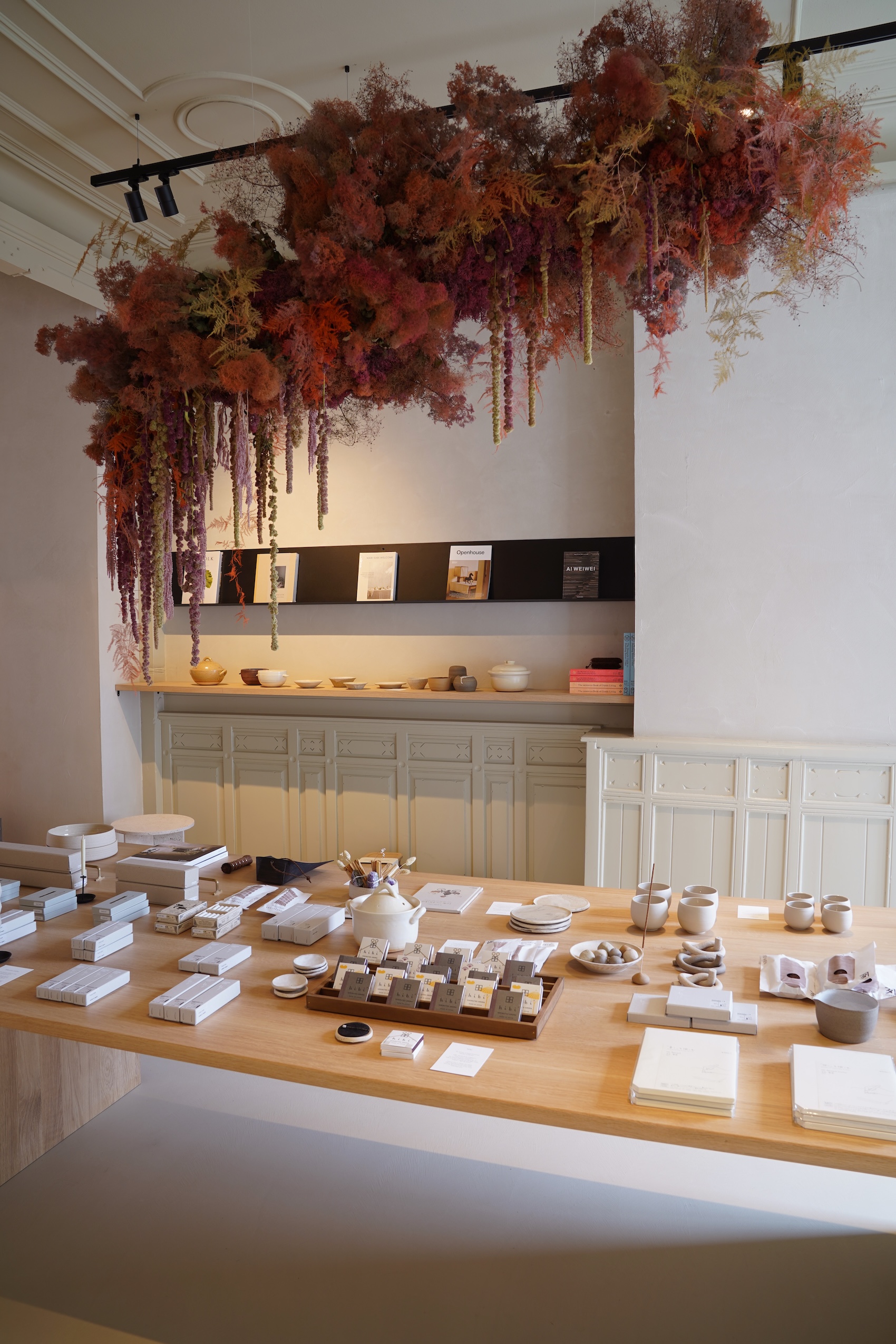 Hotel Âme: A Minimalist Mom-and-Pop Boutique Hotel and Café in Rotterdam