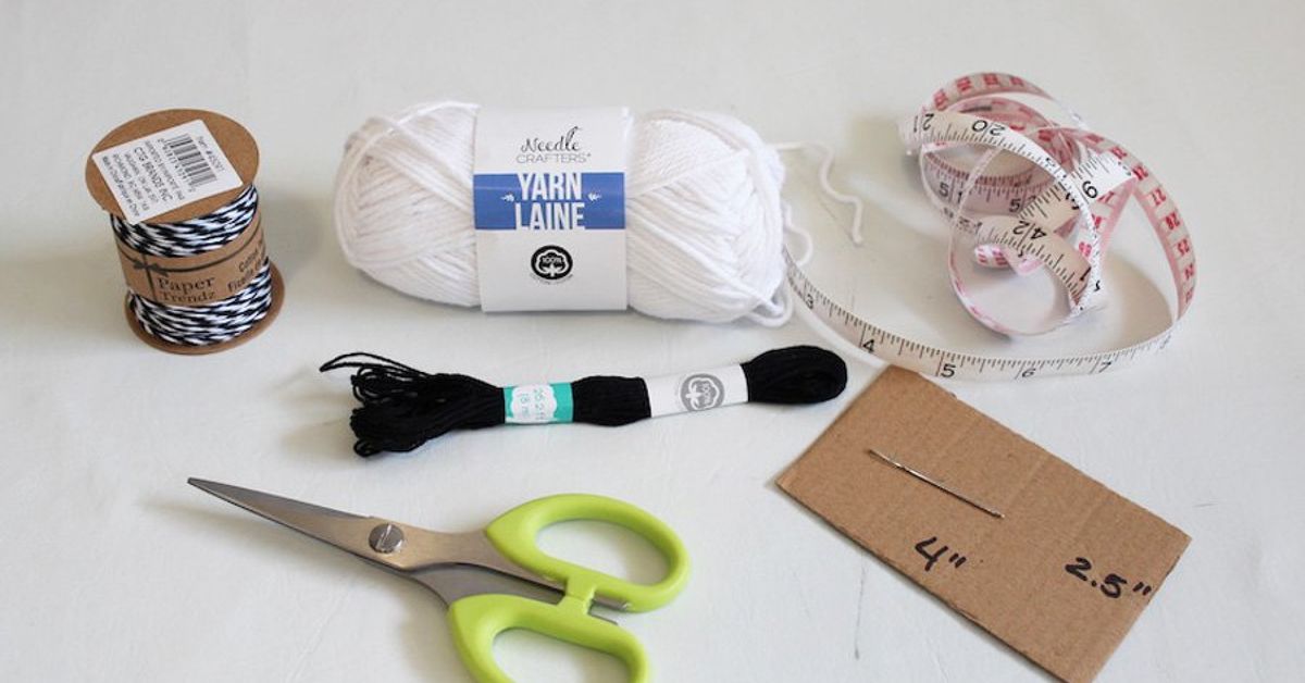 How to Make the Easiest DIY Tassel Garland Ever!