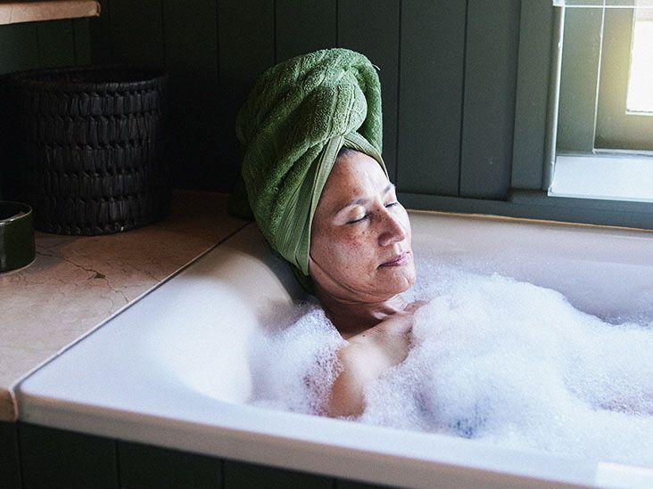 Types of Mild Psoriasis: Treatment, Symptoms, and Pictures