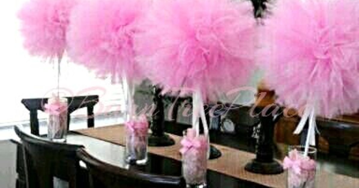 DIY Tulle Topiary Centerpieces