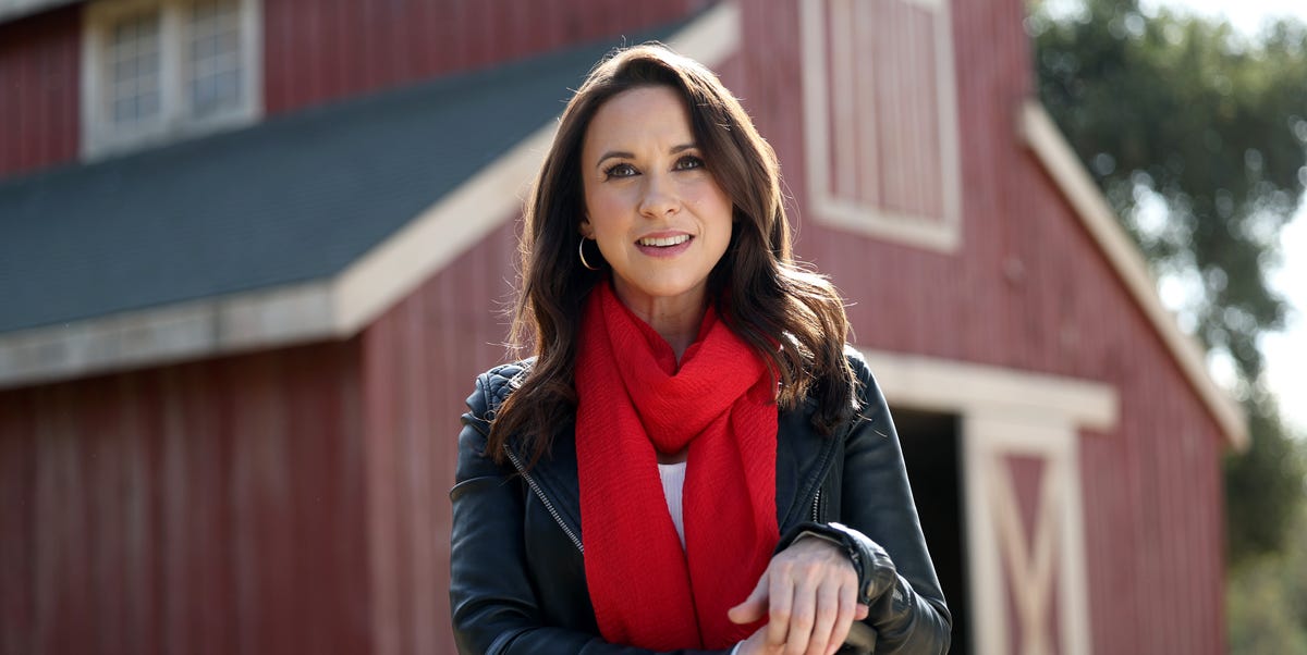 Hallmark Fans “Can’t Wait” After Lacey Chabert Shares Career News
