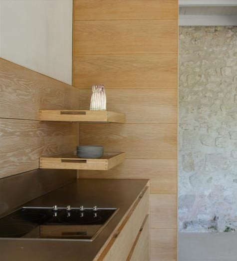 Kitchen: Trays as Shelving