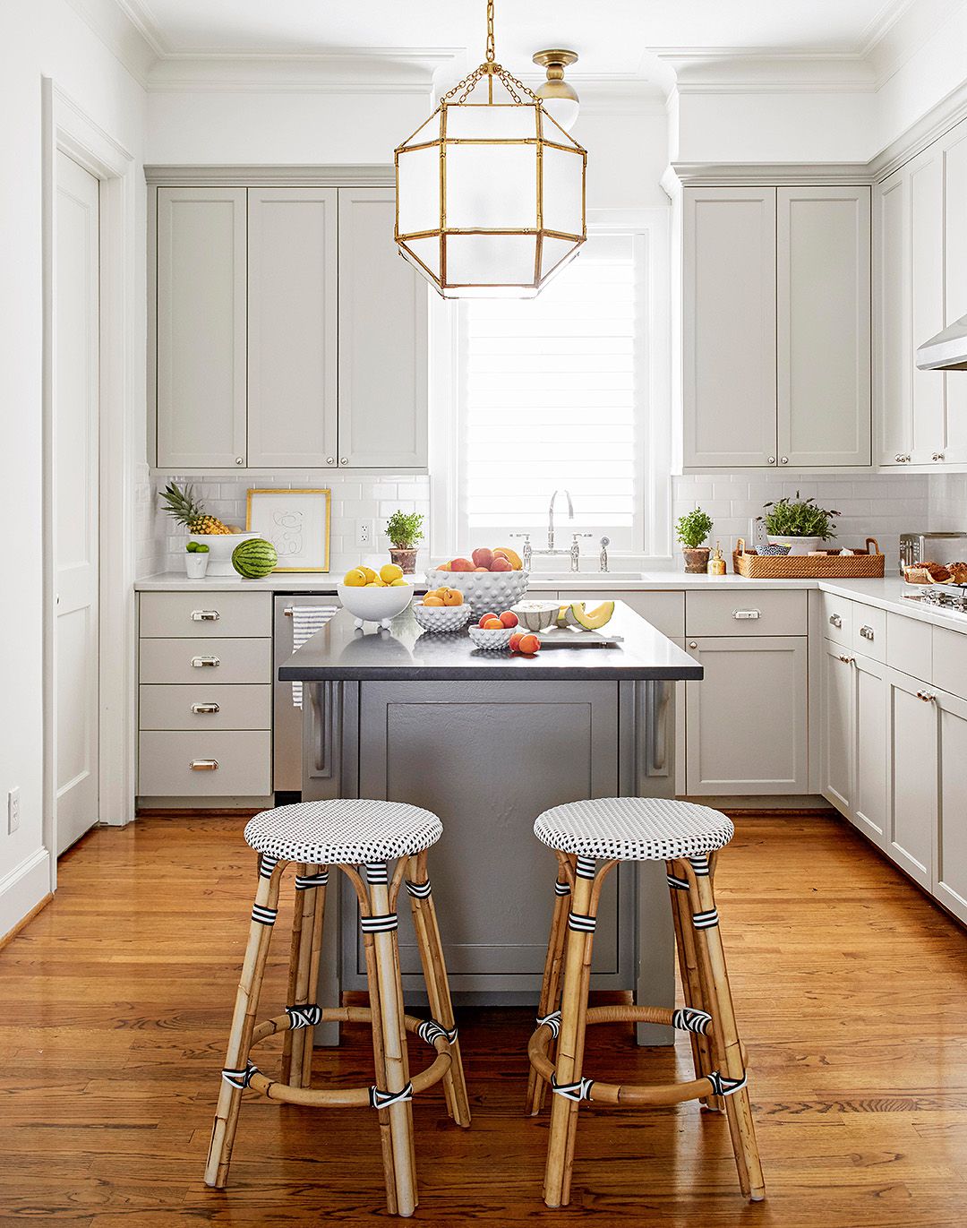 20 Small Kitchen Island Ideas that Maximize Storage and Prep Space