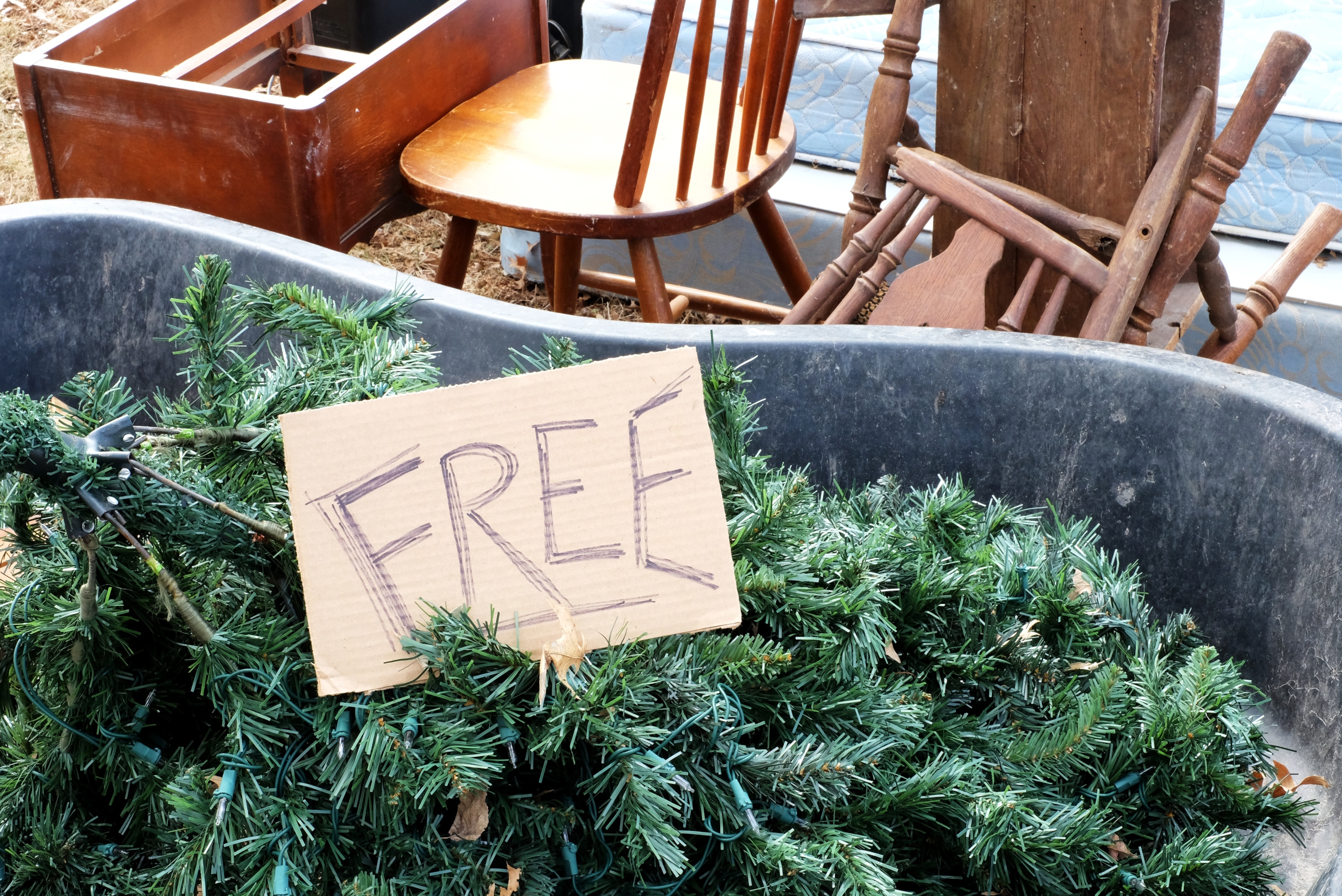 What Is the Freecycle Network – Give & Get Free Stuff – Money Crashers