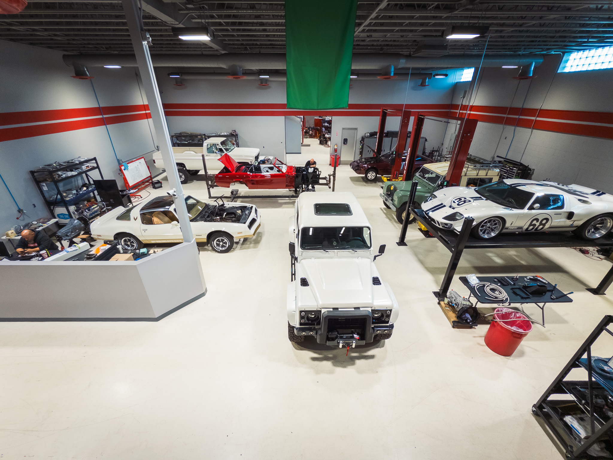 Vehicle Modification Workshops: Expert Tips & Customization